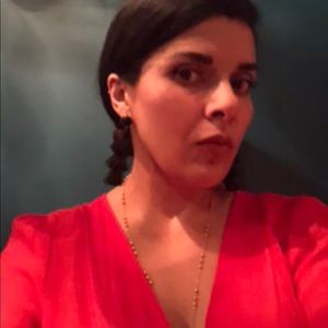 Meet your Posher, Veronica